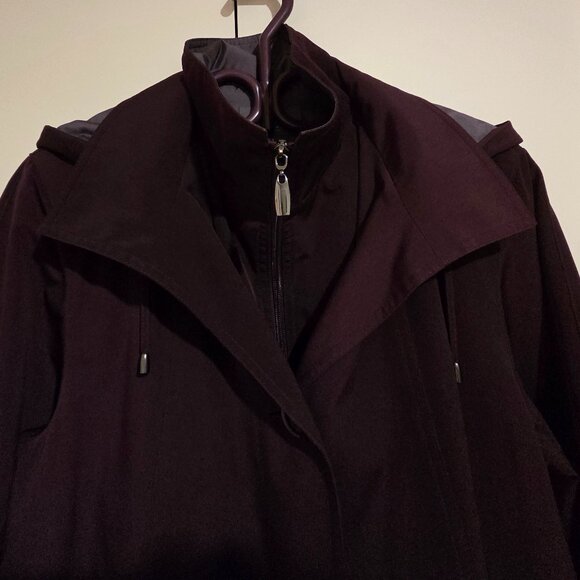 GALLERY NEW YORK  raincoat jacket - removeable lining and detachable hood - Picture 4 of 9